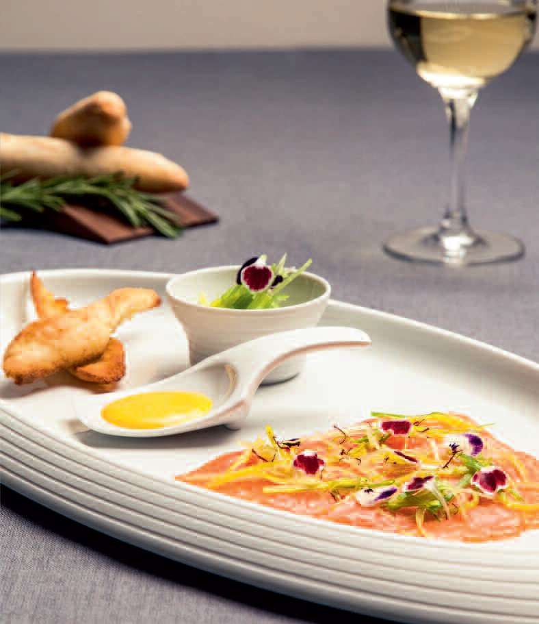BALIK Sashimi Style, Crostini und Lauch