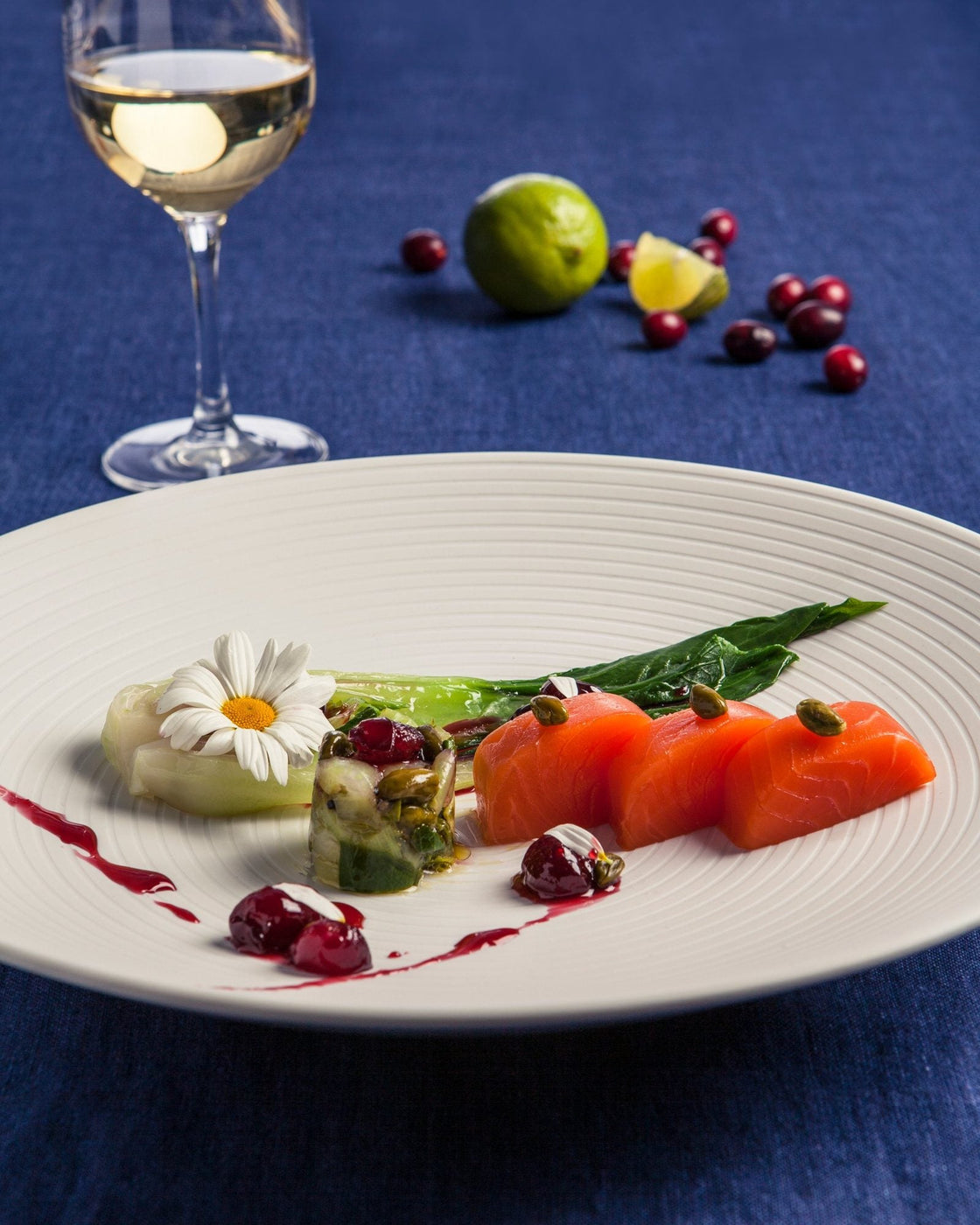 BALIK Fillet Tsar Nikolaj mit Pak Choi und Cranberries